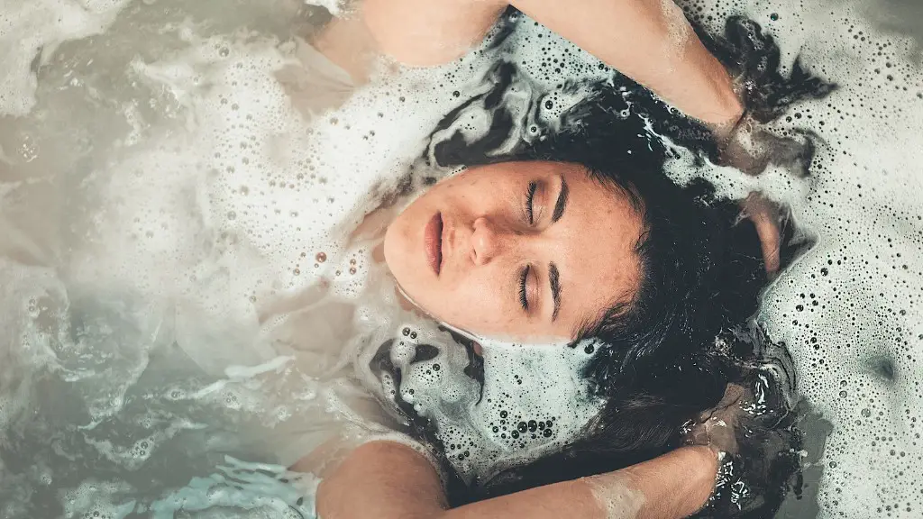 How to pamper a mistress?